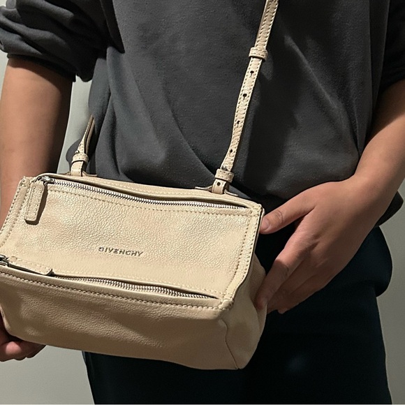 Authentic Givenchy Mini Pandora - Picture 2 of 2